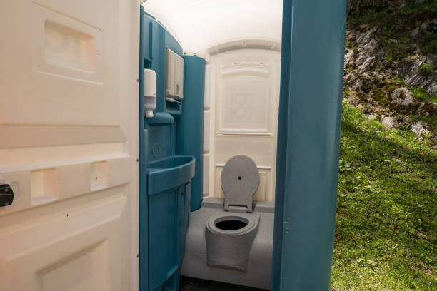 Best Luxury portable toilet rental  in Columbia, MS